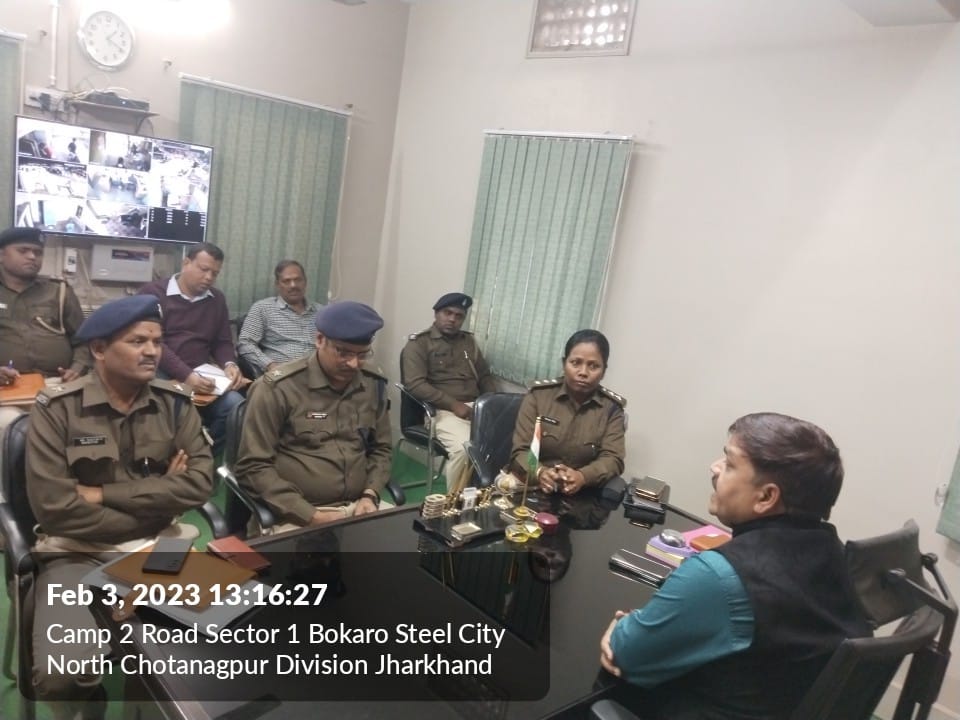 Bokaro traffic-पुलिस पदाधिकारियों के साथ डीटीओ ने की बैठक